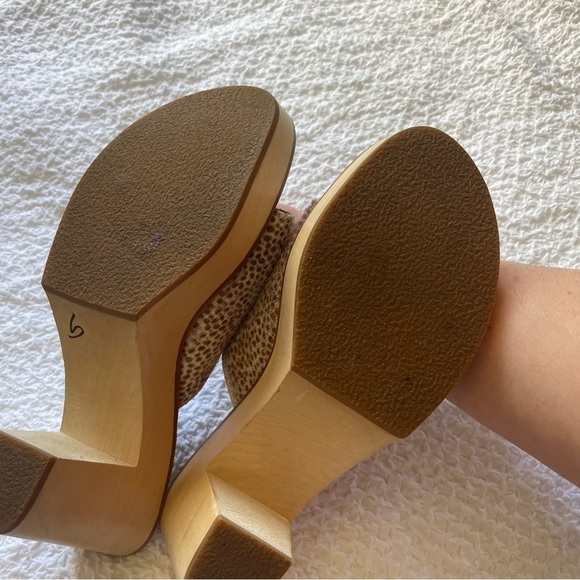 K. Jacques St. Tropez Animal Print Wedge Mules Wood Heel Size 9 (39) - Picture 8 of 13